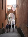 USCIAMO DALLA PORTA ANTICAt.JPG